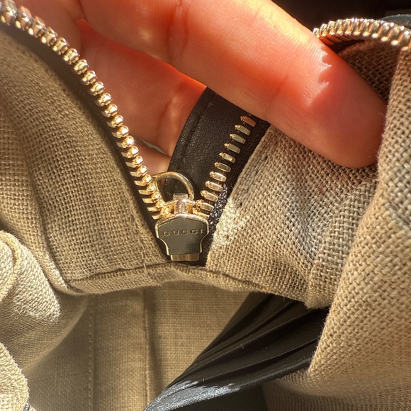 Gucci micro monogram camera bag: authentic - Picture 10 of 10